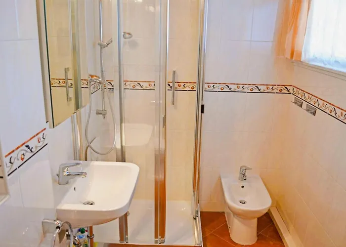 アパート Sunny With Mountain ジークスドルフ